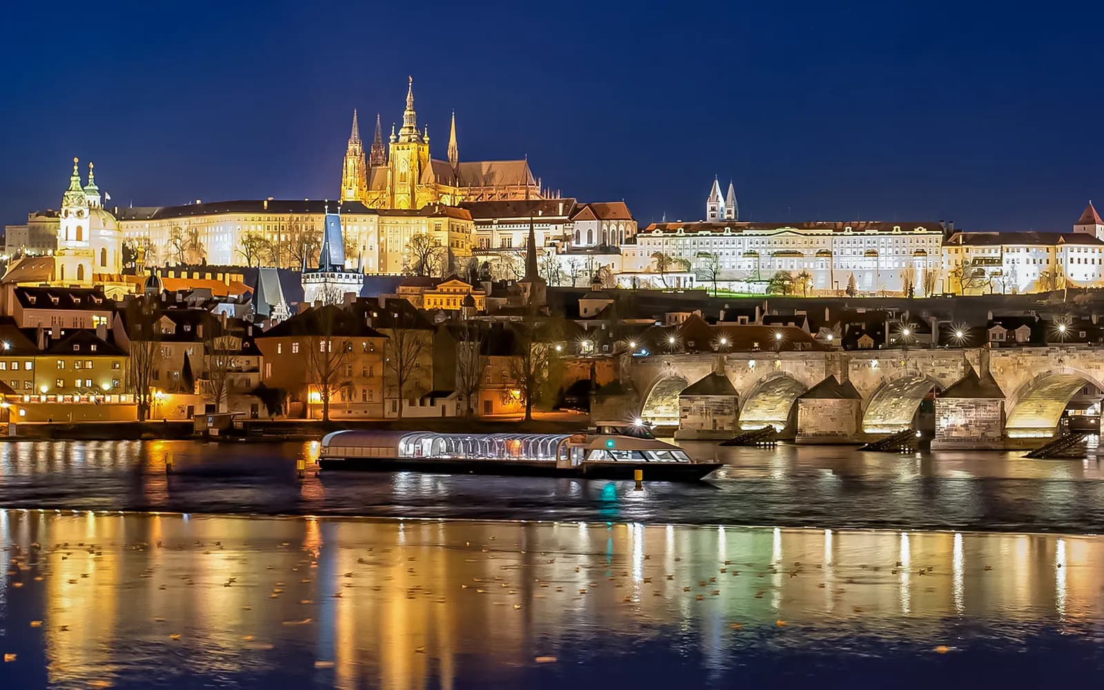 Prague Dinner Cruise on an Open-Top Glass Boat with Live Music - image 2