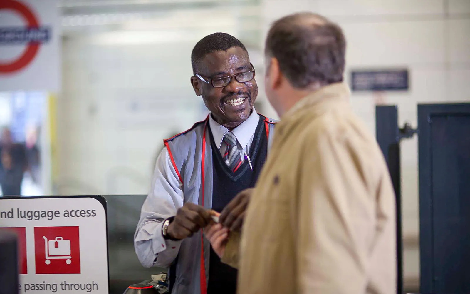 Train Transfer: Stansted Airport to/from London by Stansted Express - image 5