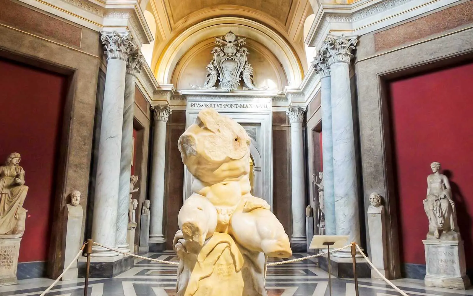 Vatican Museums & Sistine Chapel Guided Tour with St. Peter's Basilica - image 3