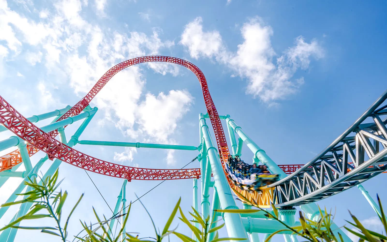 Knott’s Berry Farm One Day Tickets - image 6