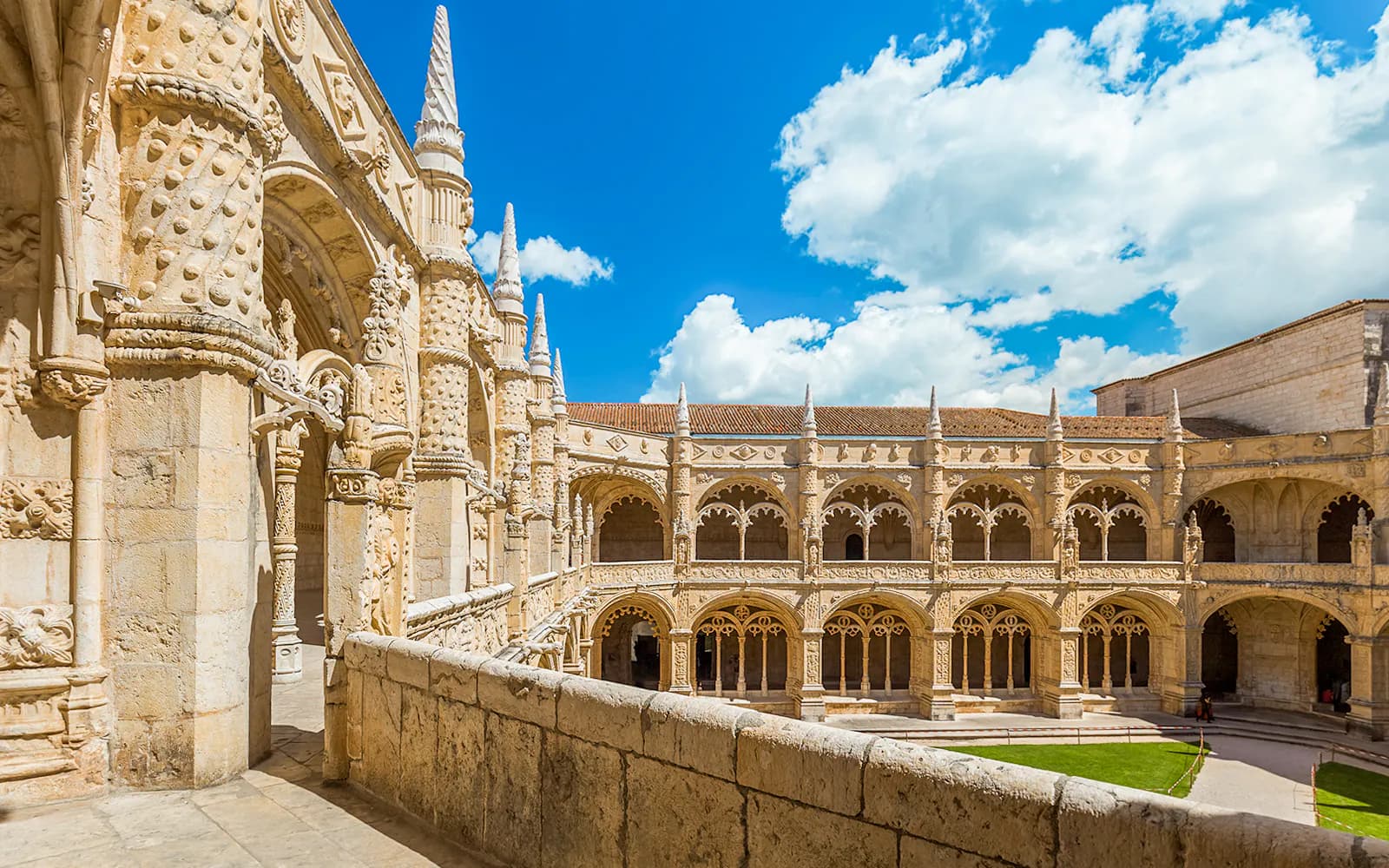 Jerónimos Monastery Entry Tickets - image 7