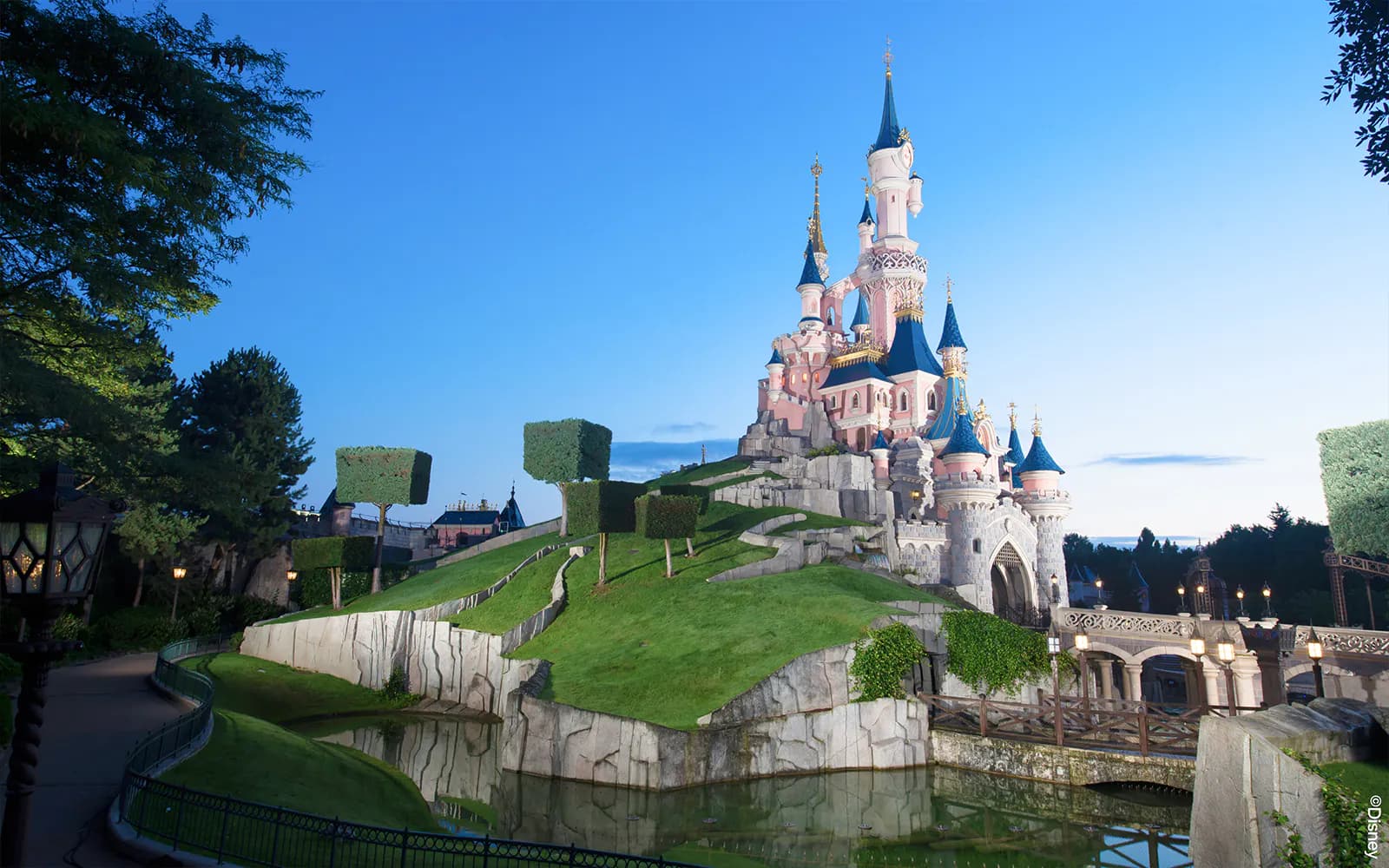 1-Day 2 Park Ticket to Disneyland® Paris - image 9