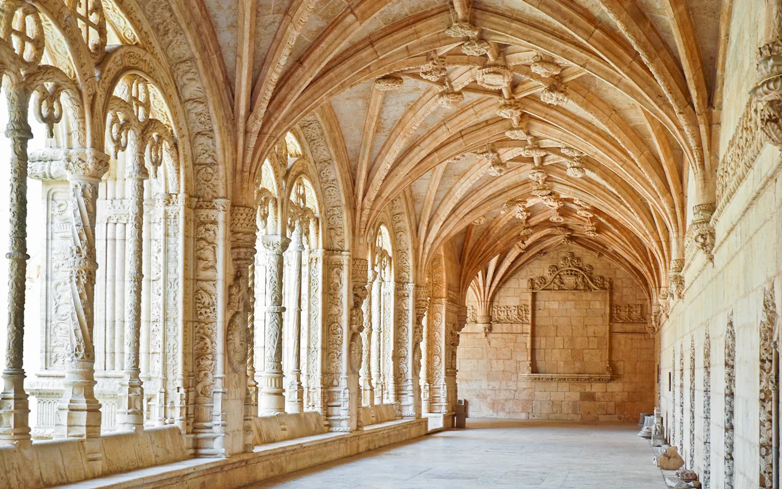 Jerónimos Monastery Entry Tickets - image 9