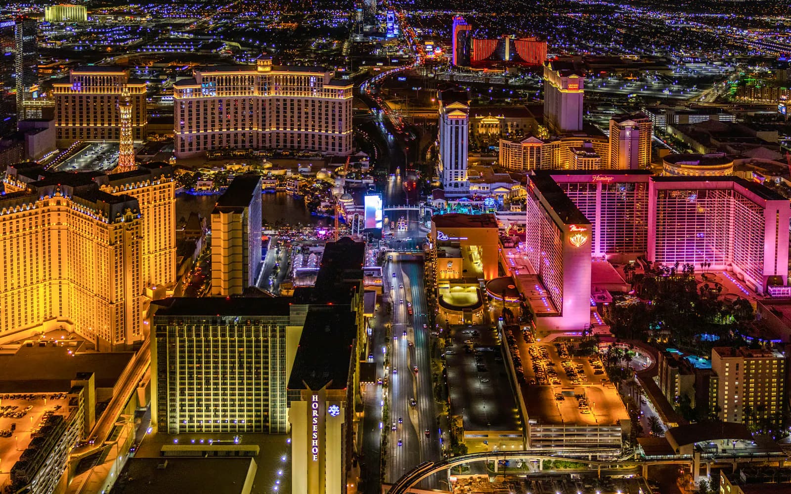 12-min Las Vegas Strip Highlights Night Helicopter Tour - image 7