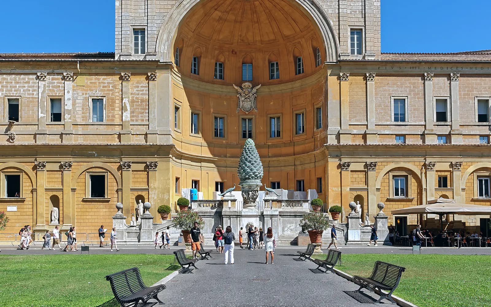 Vatican Museums & Sistine Chapel Guided Tour with St. Peter's Basilica - image 2
