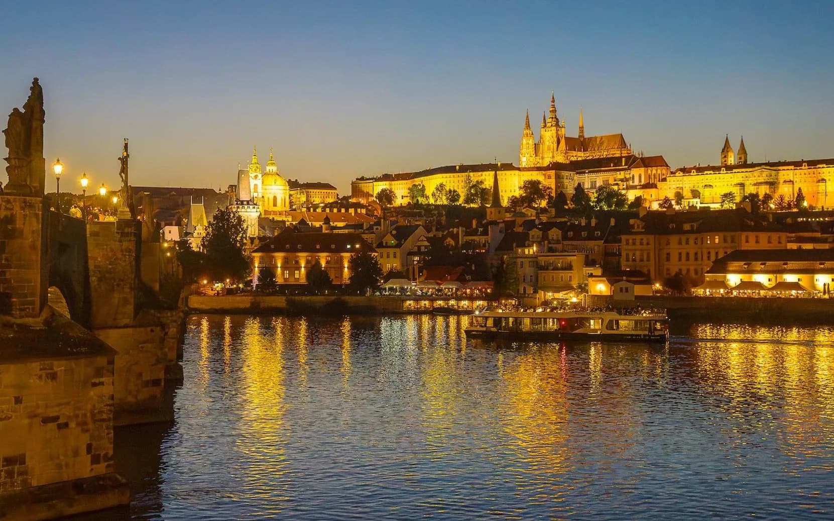 Prague Vltava River Evening Sightseeing Cruise - image 6