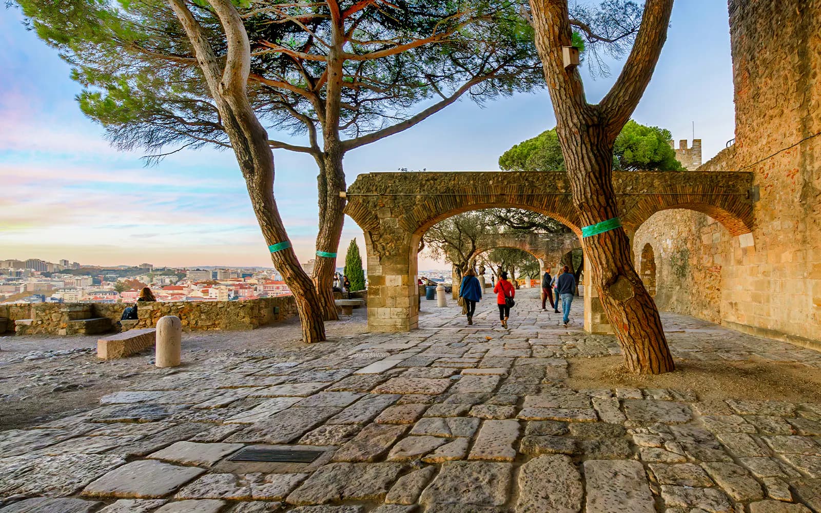 São Jorge Castle Tickets - image 9