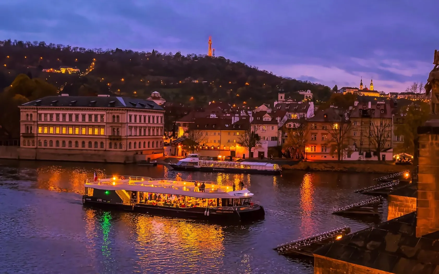 Prague Vltava River Evening Sightseeing Cruise